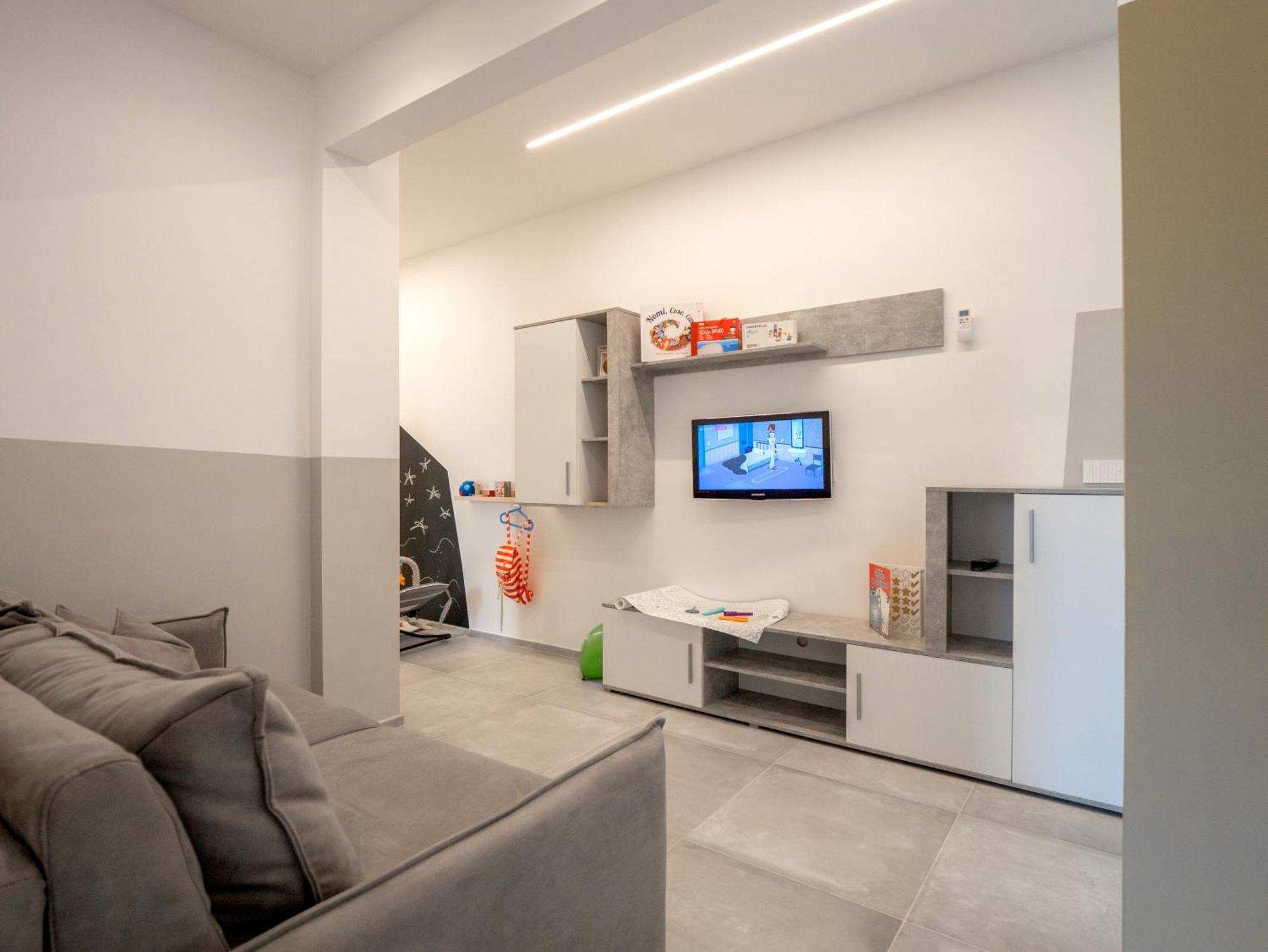 Babyaccomodation Family Bright Pietra Ligure Exteriör bild