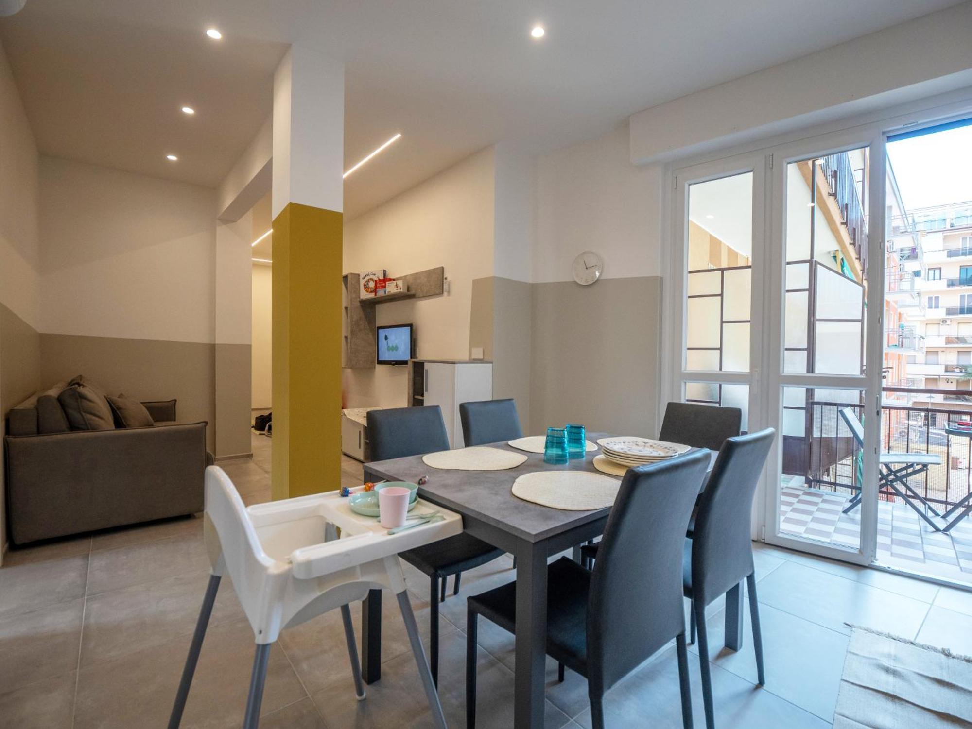 Babyaccomodation Family Bright Pietra Ligure Exteriör bild